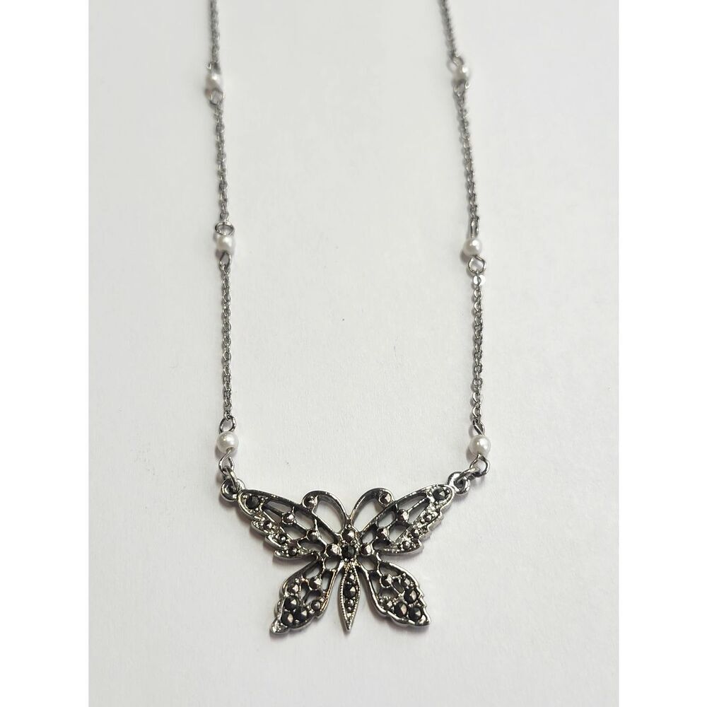 1928 Delicate Silver Butterfly Necklace with Faux Pearls